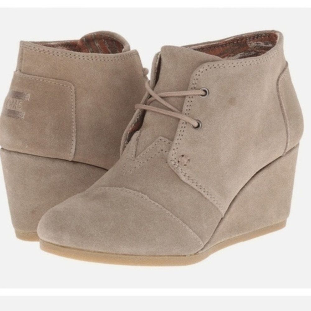 TOMS desert wedge